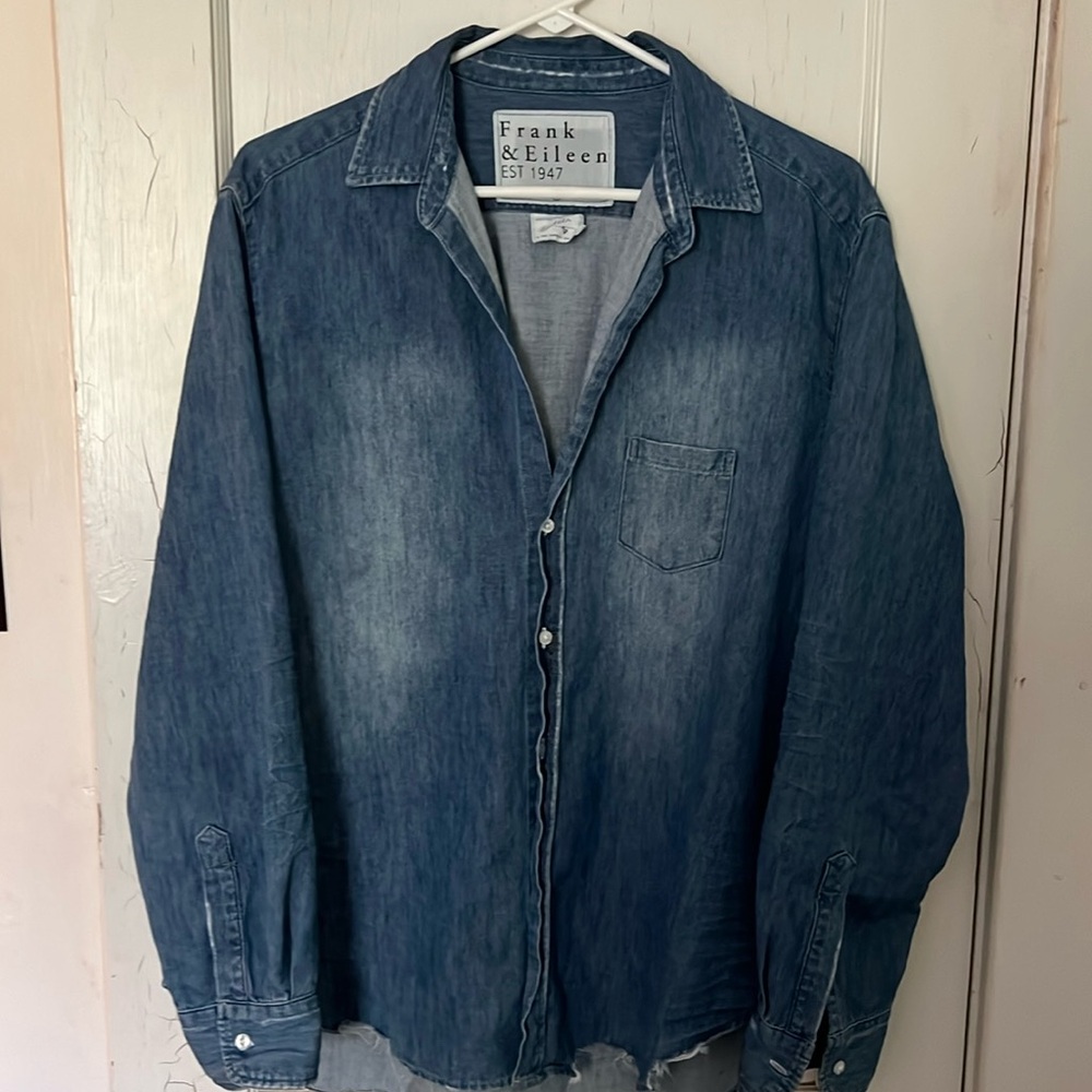 Frank & Eileen, Vintage Wash, Famous Denim, size Large.